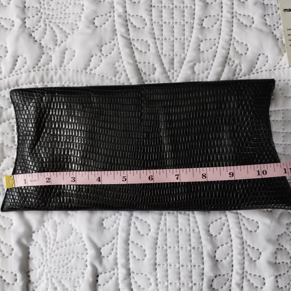 Glen Arthur Snake Skin Python Clutch - Picture 5 of 8